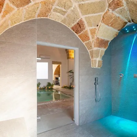 Private Oasi With And Pool - Happy